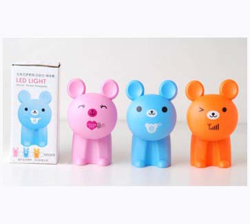���ʽ������LED�_(t��i)����12����